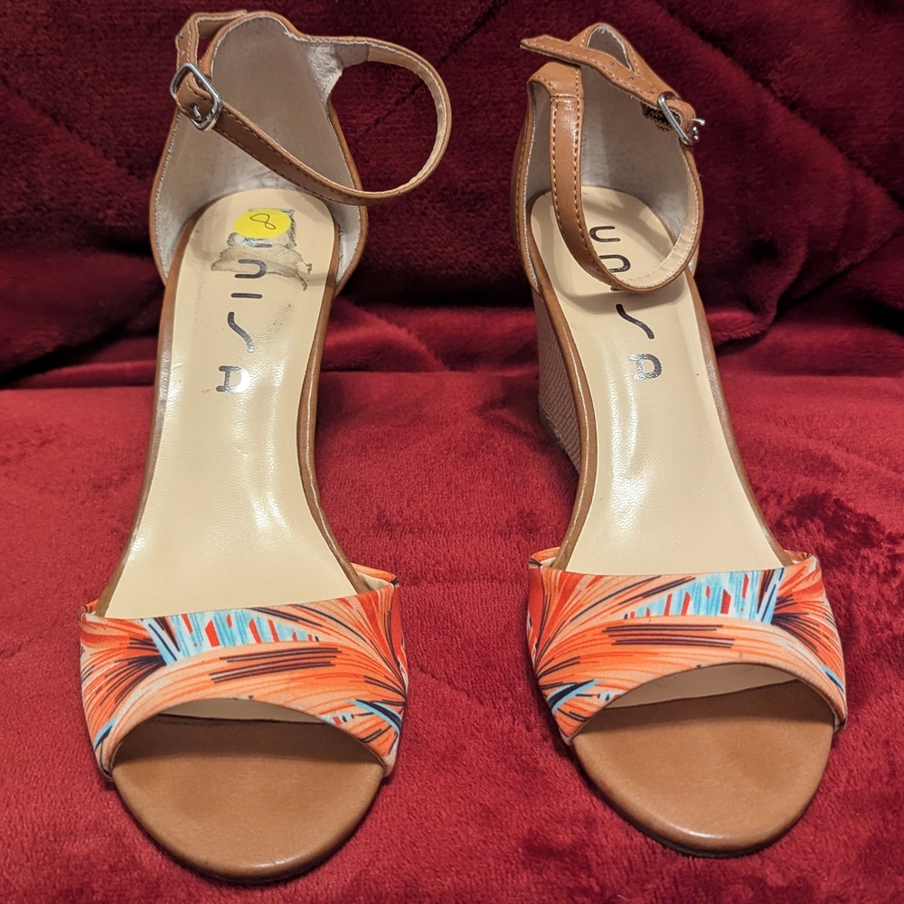 Stylish Tan and Orange Women's Sandals